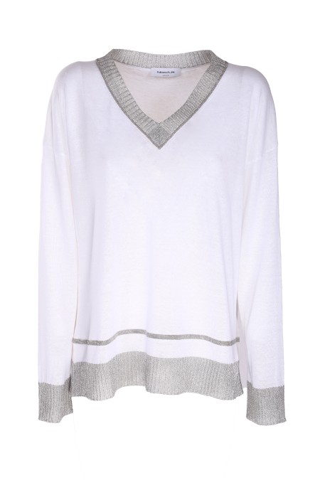 Shop FABIANA FILIPPI  Pull: Fabiana Filippi maglia con finiture metallizzate.
Scollo a v.
Maniche lunghe.
Over size fit.
Composizione: 70% canapa 30% cotone.
Fabbricato in Italia.. MAD273W088H327-21